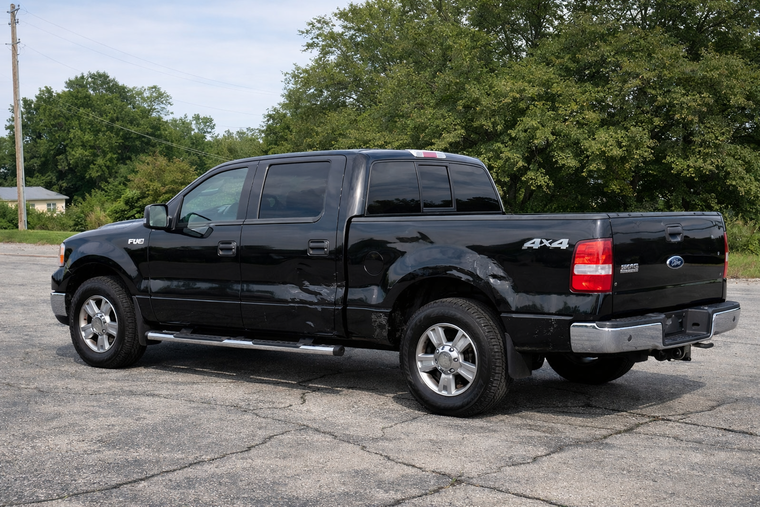 2007 Ford F-150 Lariat 4x4 — 200k miles, new parts, runs well