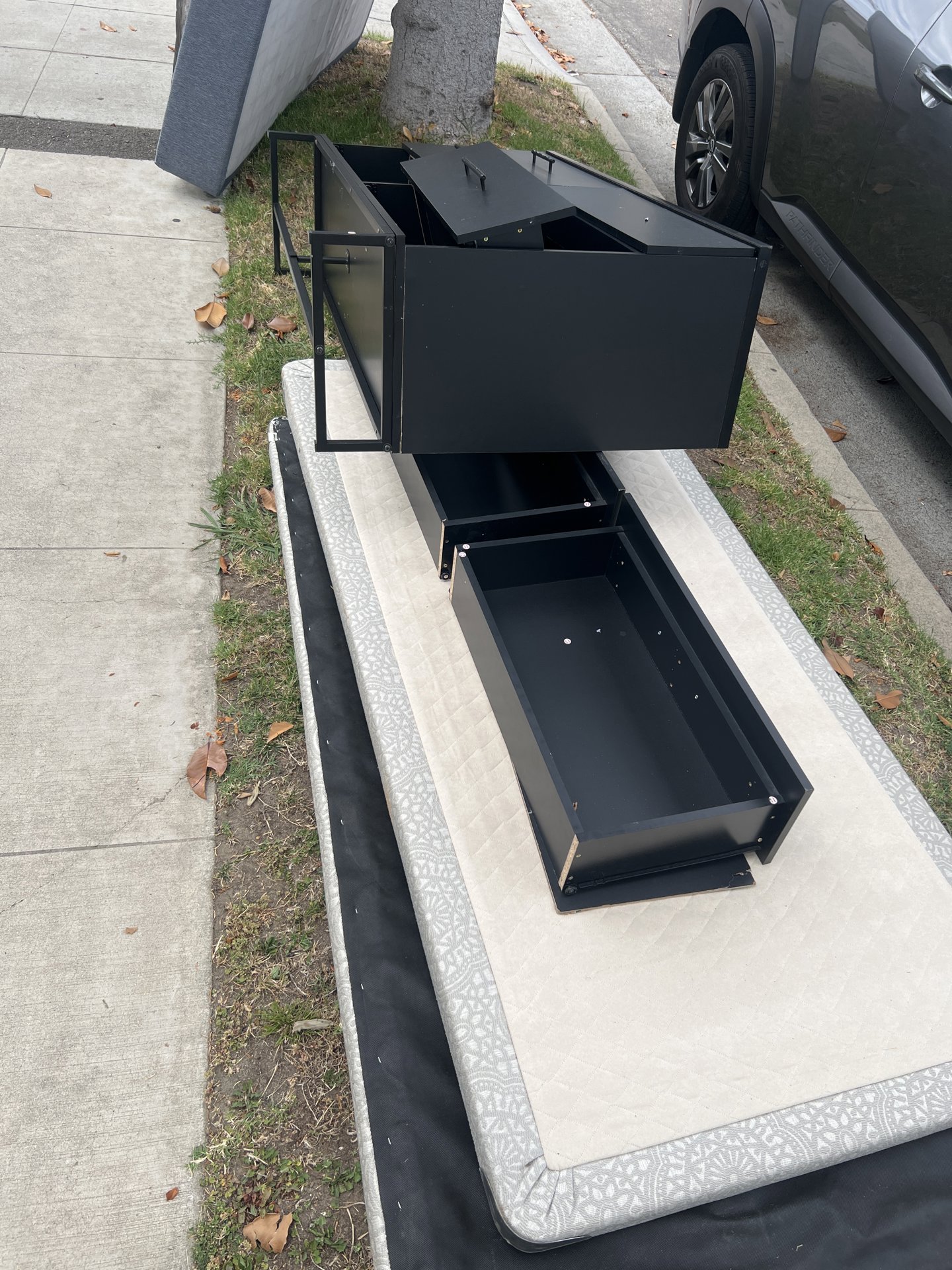 Free curbside pickup